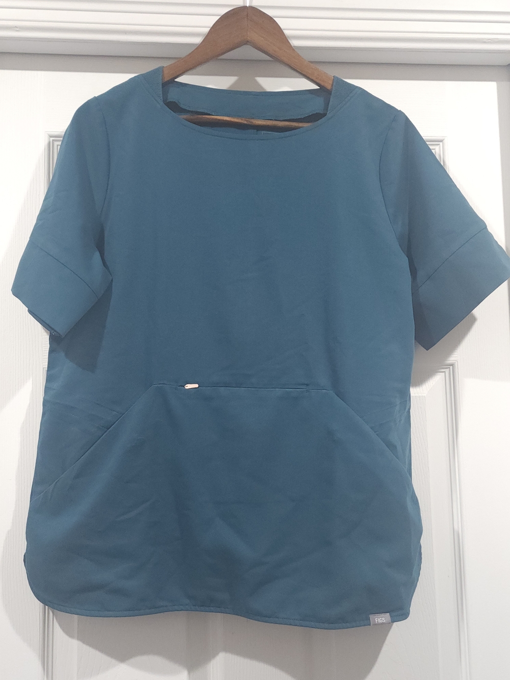 FIGS Teal Short-Sleeve Pocket Top